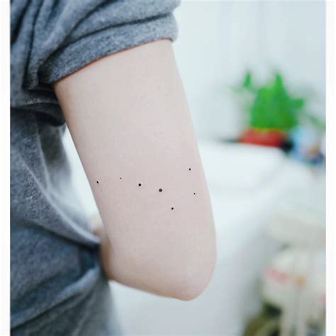 Minimal big dipper constellation tattoo - Tattoogrid.net