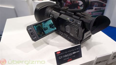 JVC Kenwood GY-HM200 4K Camcorder: Eyes-On | Ubergizmo