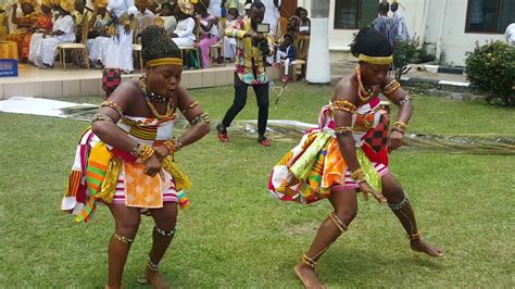 Ethnic groups in Ghana and their dances, frequently seen at traditional occasions - YEN.COM.GH