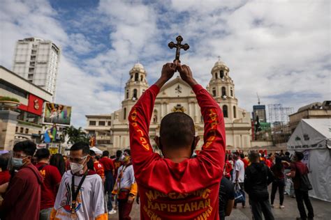 Papal nuncio 'blown away' by faith of Filipinos, thanks devotees of ...