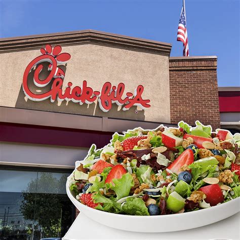 The Best Fast Food Salads to Order When You're Eating Healthy