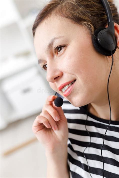 Support Phone Operator in Headset at Workplace Stock Photo - Image of helpful, businesspeople ...