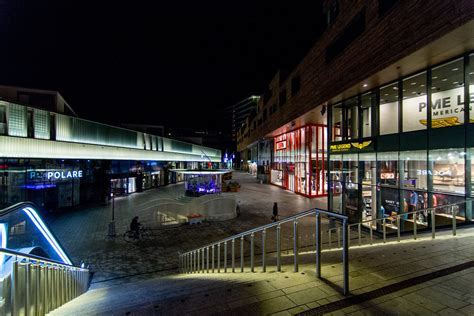 _DSC2129 | Almere city center by night | Hans Jan Dürr | Flickr