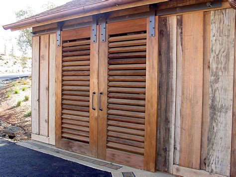NorthStar WoodWorks | Custom Louver Doors | Craftsmanship