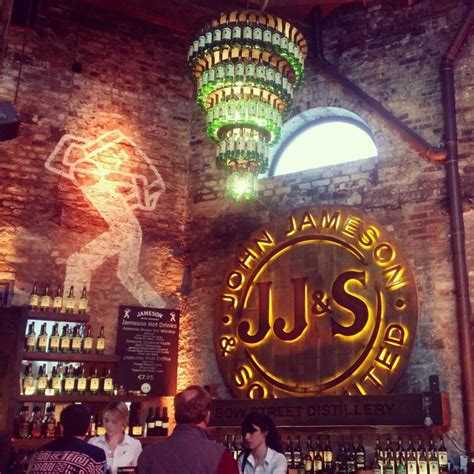 Whiskey Tasting in the Old Jameson Distillery - Where Is Tara?