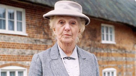 Miss Marple (TV-serie 1984-1992) | Se hvor Miss Marple kan strømmes | Serienytt