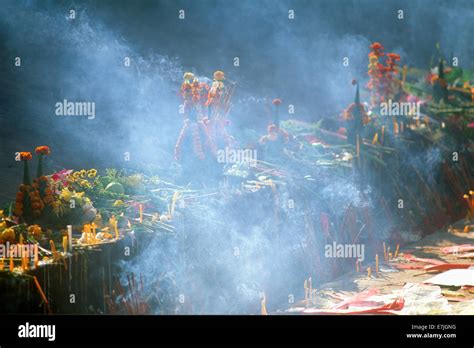 That Luang, Vientiane, Laos Stock Photo - Alamy