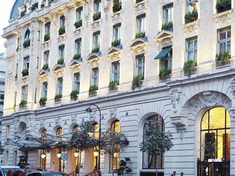 The Peninsula Paris. Luxurious 5* hotel in the heart of the French capital - Chic Journal