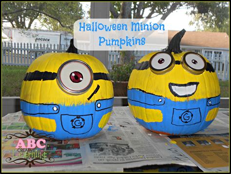 Minion No-Carve Halloween Pumpkin Craft - Simply Today Life