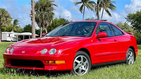 1999 Acura Integra GS-R Coupe 5-Speed VIN: JH4DC2394XS000417 - CLASSIC.COM