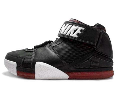 What Do You Think?: Nike LeBron Retro - SneakerNews.com