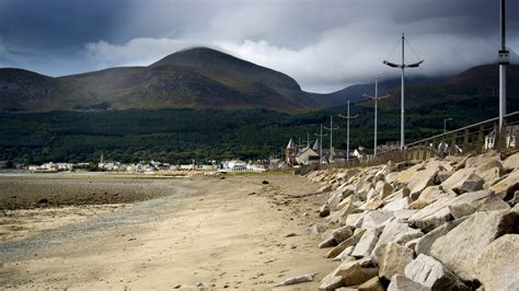 Newcastle Beach - Newcastle - Visit Mourne Mountains