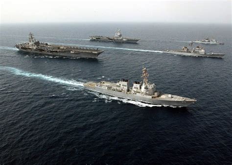 How many aircraft carriers does the US have?