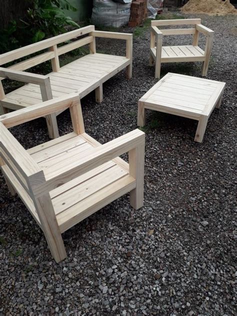 Muebles De Jardin De Madera 2021