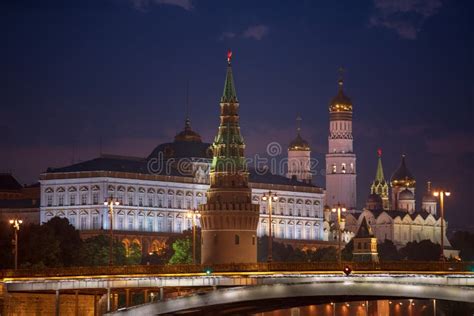 Moscow Kremlin at night stock image. Image of moscow - 180086597