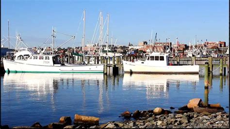 FAIRHAVEN, MA-POPES ISLAND MARINA - YouTube