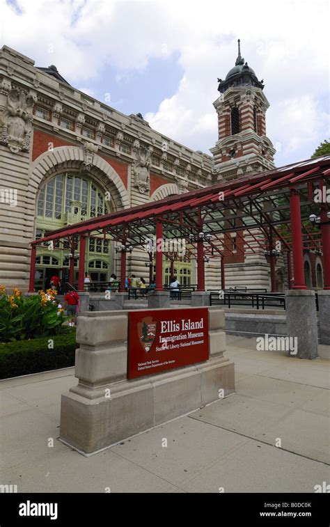 Ellis Island Immigration Museum Stock Photo - Alamy