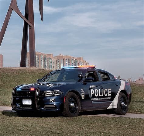 Best Dressed Police Vehicle 2017 - Barrie Police - Blue LineBlue Line