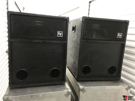 Pair of Electro Voice S-181 subwoofers Photo #916089 - UK Audio Mart