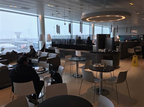 Review: Aspire Lounge 41 Amsterdam (AMS) - Live and Let's Fly