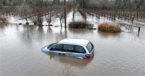 Photos: Bay Area storm damage shown in 10 devastating images - The San ...