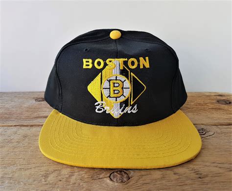 Vintage 90s BOSTON BRUINS Snapback Hat CCM American Needle | Etsy | Snapback hats, Hats, Boston ...