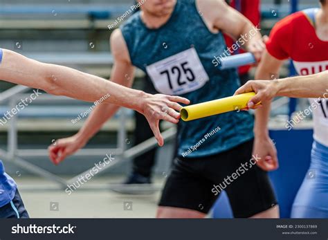 1,172 Passing Relay Baton Images, Stock Photos & Vectors | Shutterstock