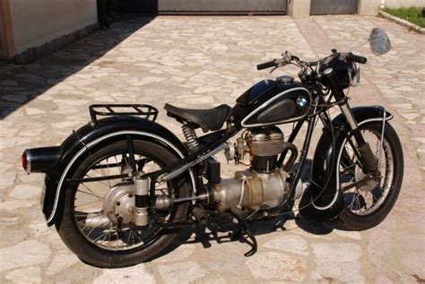 Completely restaurated BMW R25 from 1950