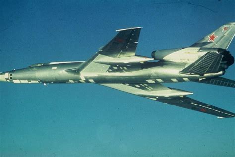 EL HANGAR DE TJ: TUPOLEV TU-22 "BLINDER"