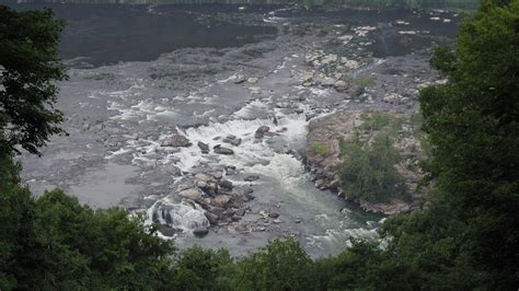 Sandstone Falls Overlook (U.S. National Park Service)