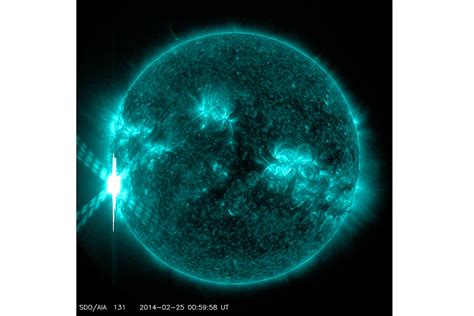 Sun spews huge solar flare - CSMonitor.com