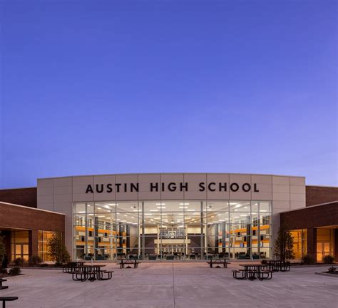 Austin High School Project – Nola | VanPeursem Architects