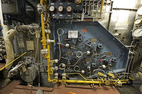 A tour of the legendary USS Missouri - CNET