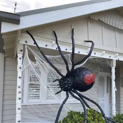 Halloween Giant Spider Decorations, Large Fake Spider With Straps Hairy Backpack Spider ...