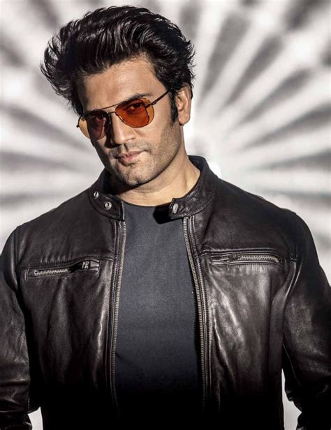 Sharad Kelkar: 'Luck is very important in our industry' - Rediff.com movies