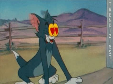 Tom And Jerry Heart Eyes