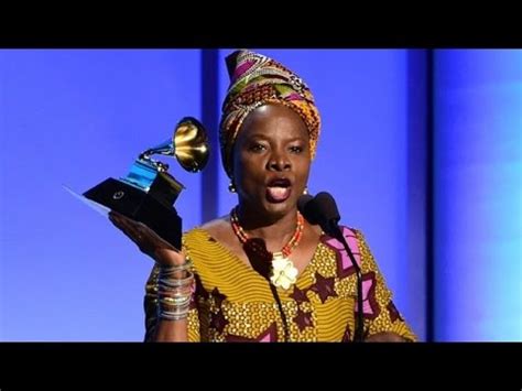 BEST AFRICAN FEMALE SINGERS 1950-2010 - YouTube