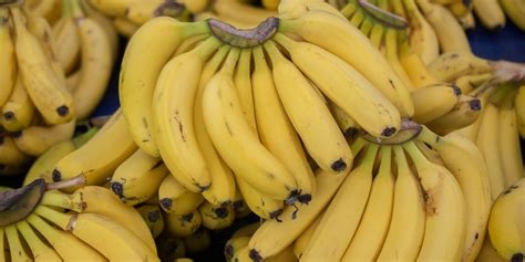 Can Bananas Cause Diarrhea? - 3 Reasons Why They Can! - Gut Advisor