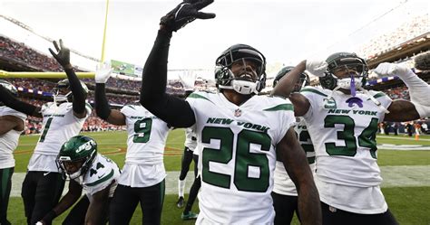 3 Takeaways from Jets' Week 7 Win vs. Broncos | News, Scores ...