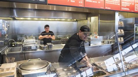 E. coli outbreak at Chipotle over, health officials say - ABC13 Houston