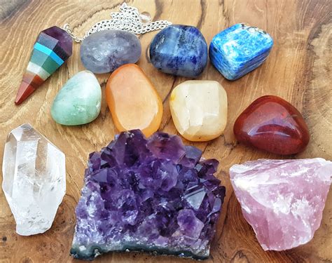 11 pcs Healing Crystals and Stones Chakra Set / Purple