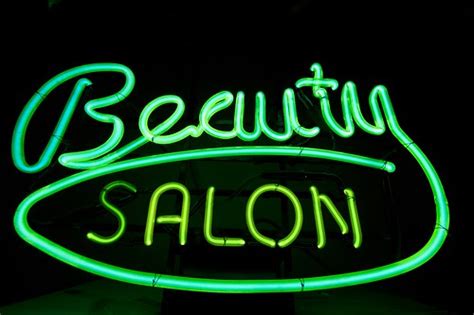 Beauty Salon | Jeremy Brooks | Flickr