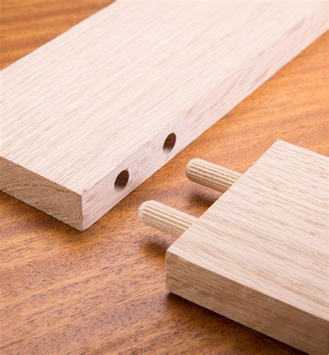 Hardwood Dowel Pins - Lee Valley Tools