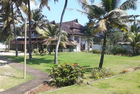 Alleppey Beach Resorts Best Rates on Alleppey Hotel Deals, Reviews & Photos