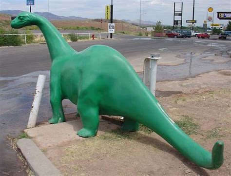 sinclair-dinosaur | This is the Sinclair dinosaur. Sinclair … | Flickr