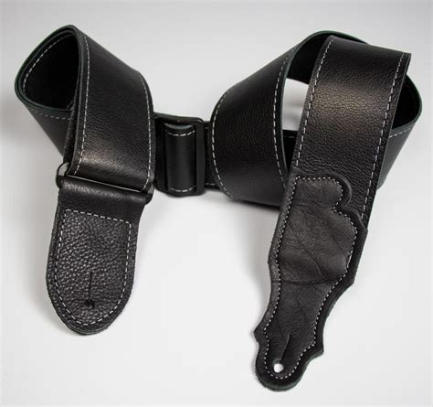 Deluxe 60 – 2” All Black Leather Guitar Strap – Franklin Strap