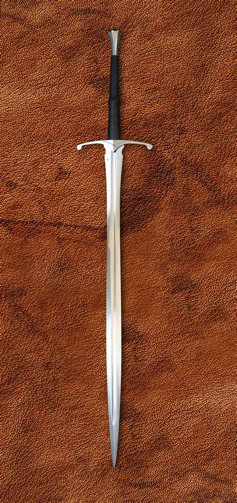 Fëanor’s Two Handed Sword (#1351) - Darksword Armory