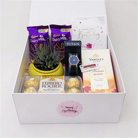 Buy Elegant Anniversary Gift Box For Girlfriend | Angroos