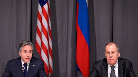 Blinken Trades Warnings With Russia’s Lavrov Over Ukraine, NATO - The New York Times