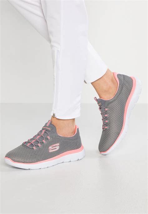 Skechers Wide Fit SUMMITS WIDE FIT - Trainers - grey/pink/grey ...